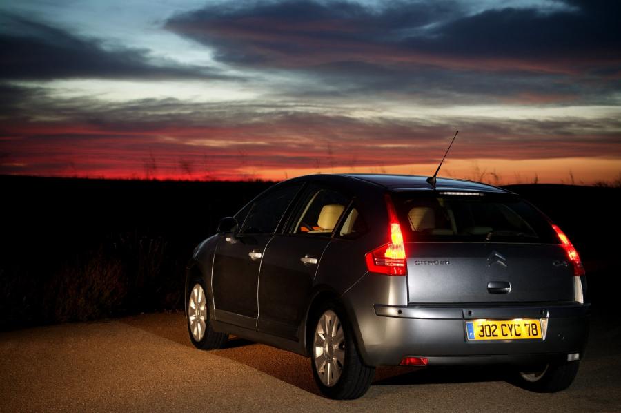  Citroen C4 2005 года  (фото 90 из 150)